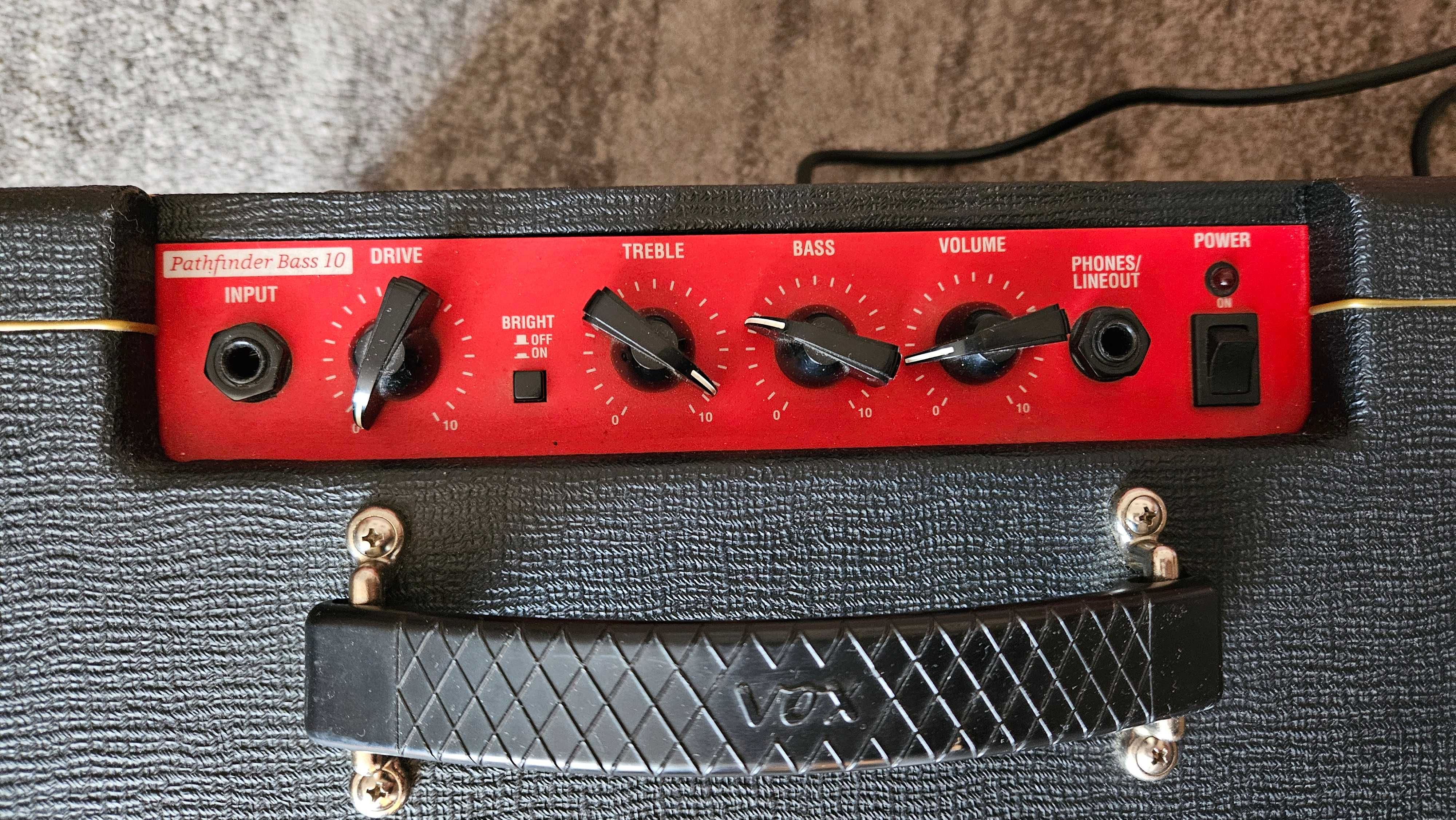 Piec basowy Vox 15W jak nowy!