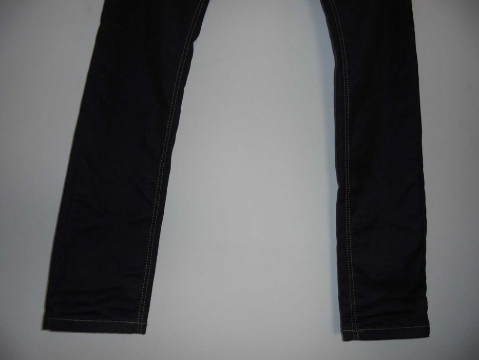 calça de homem em ganga