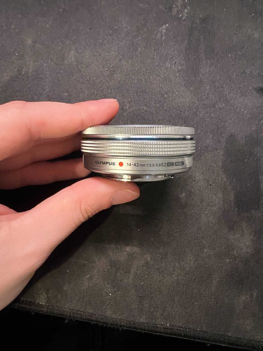 pancake obiektyw olympus M.ZUIKO 14 42mm