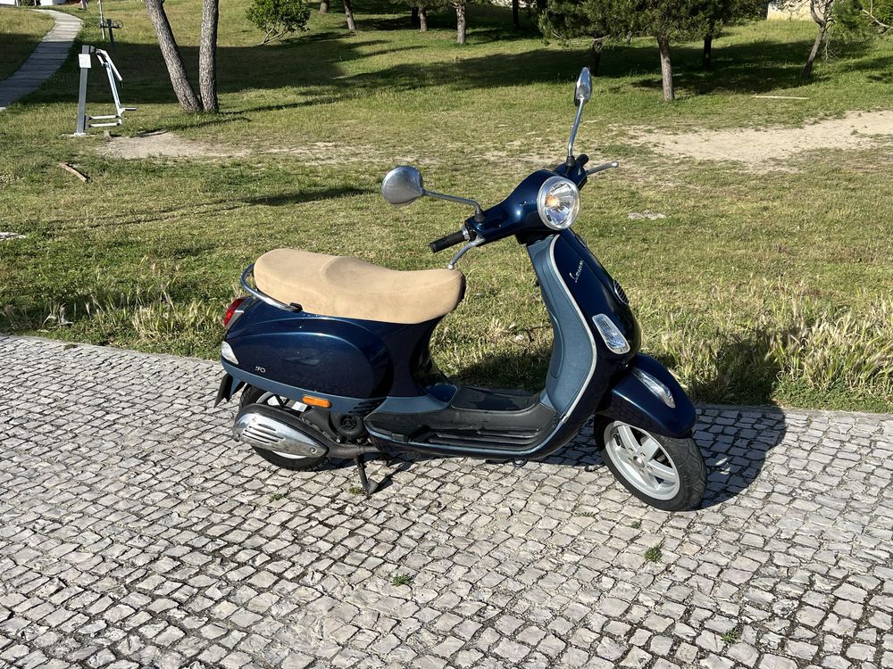 Vespa Lx 50 2011