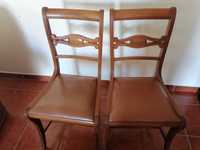 Cadeiras de sala em Nogueira francesa