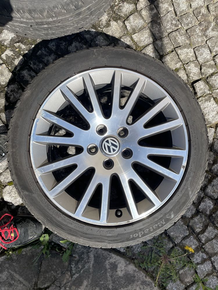 Felgi Rolan 17 cali 5x112 VW Audi z oponami letnimi Matador 225/45/17r