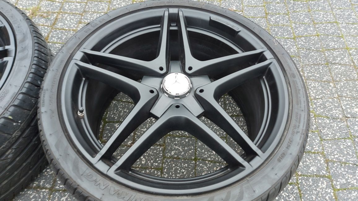 19" AMG A205 CLA 5x112 8,5 9,5j czarne +opony /oryginal C-klasa Coupe