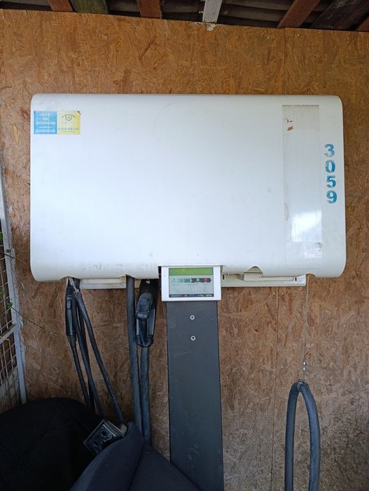 Зарядка для електроавто