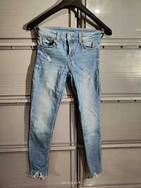 Spodnie jeansowe damskie Bershka Denim Rozmiar 34 Stan Bardzo Dobry