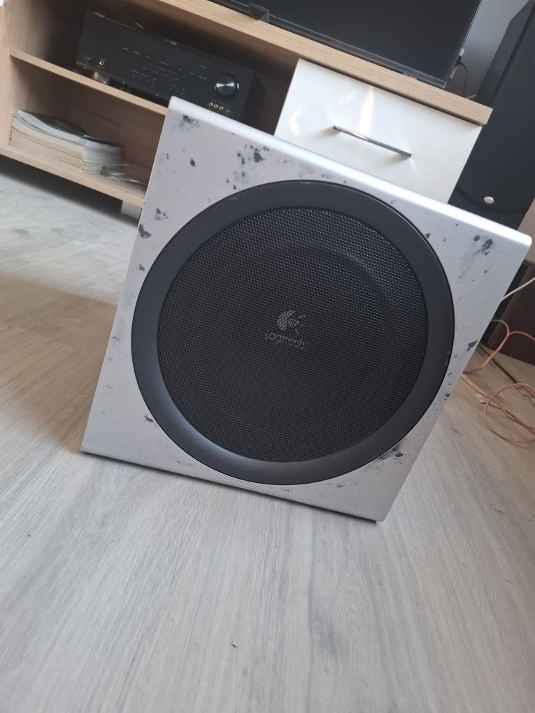 Subofer Logitech