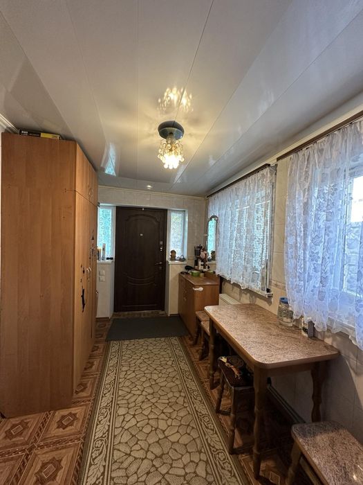 Продаж окремого  будинку на Заріччі / Зручності  в будинку/Є-відновлен