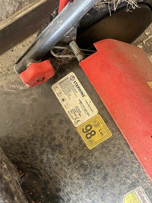 Kosiarka spalinowa Sterwins