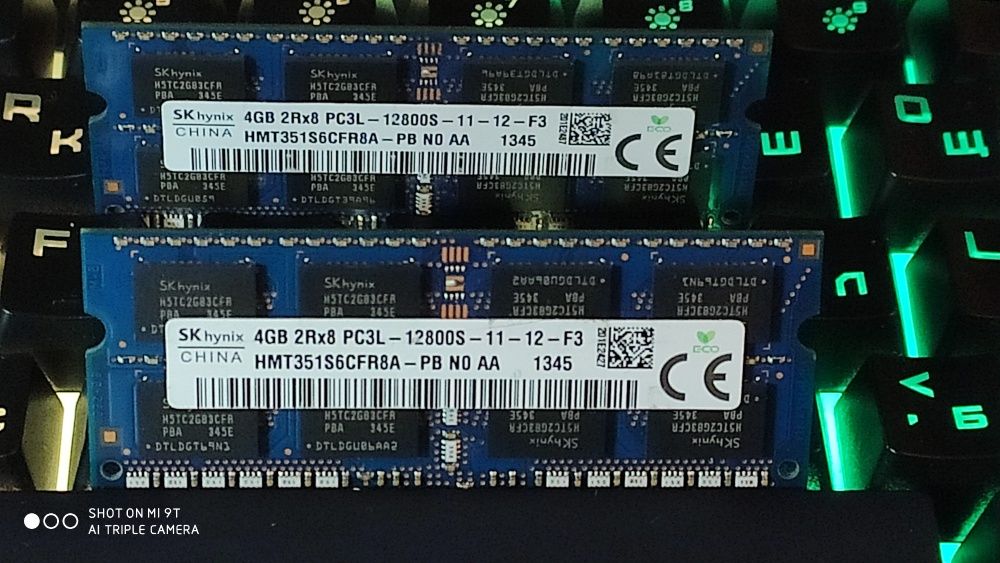 Память 1.5v для ноутбуку SK hunix 8GB 1600 DDR3L 8Гб PC3-12800 4гб+4gb