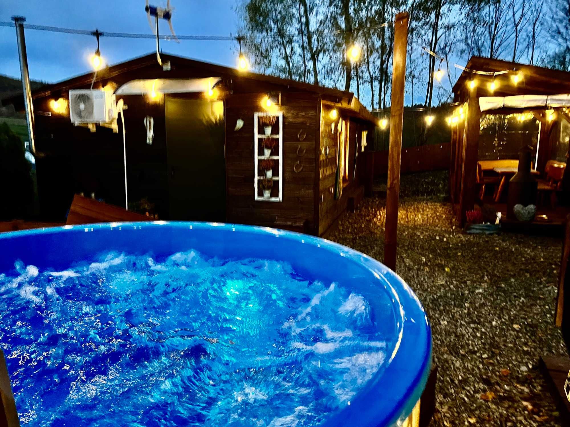 Domek z jacuzzi sauną na wyłączność Na szczycie wzgórza do 1700m2