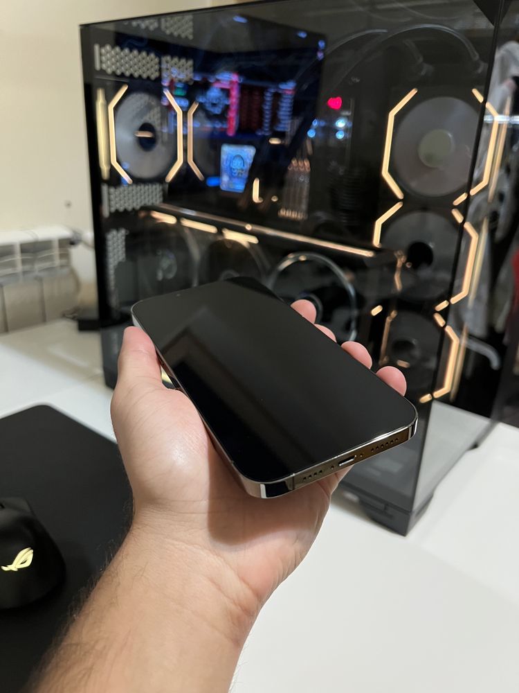 iPhone 13 Pro Max 256gb Neverlock Graphite АКБ 88%