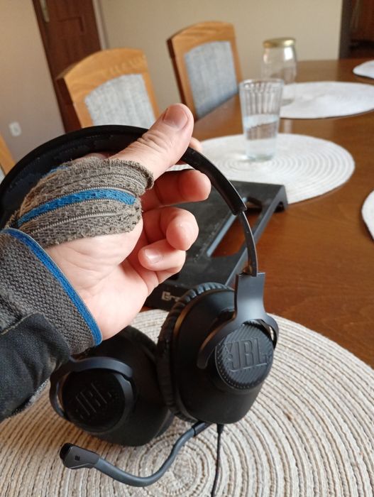 Słuchawki JBL quantum 100