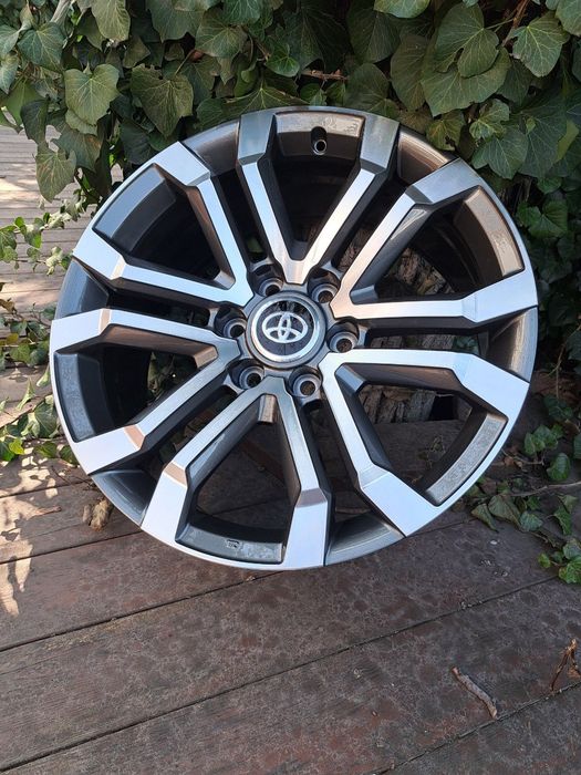 Диски нові R20 6x139.7 на Toyota Land Cruiser Prado