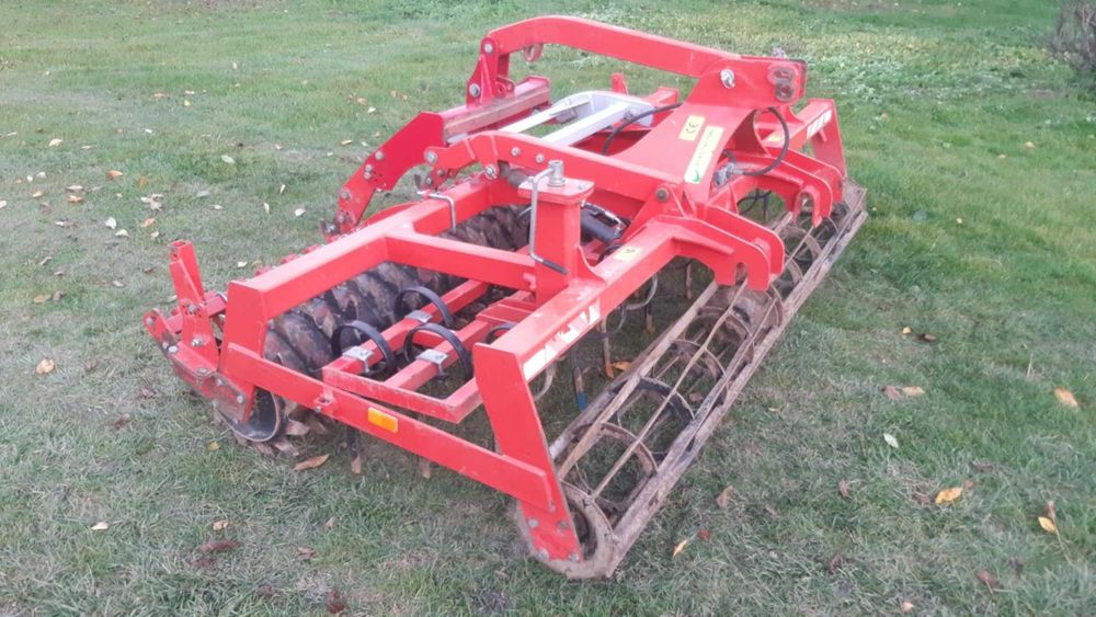 Agregat uprawowo-siewny Agro-Factory Kultywator Przedsiewny Bierny