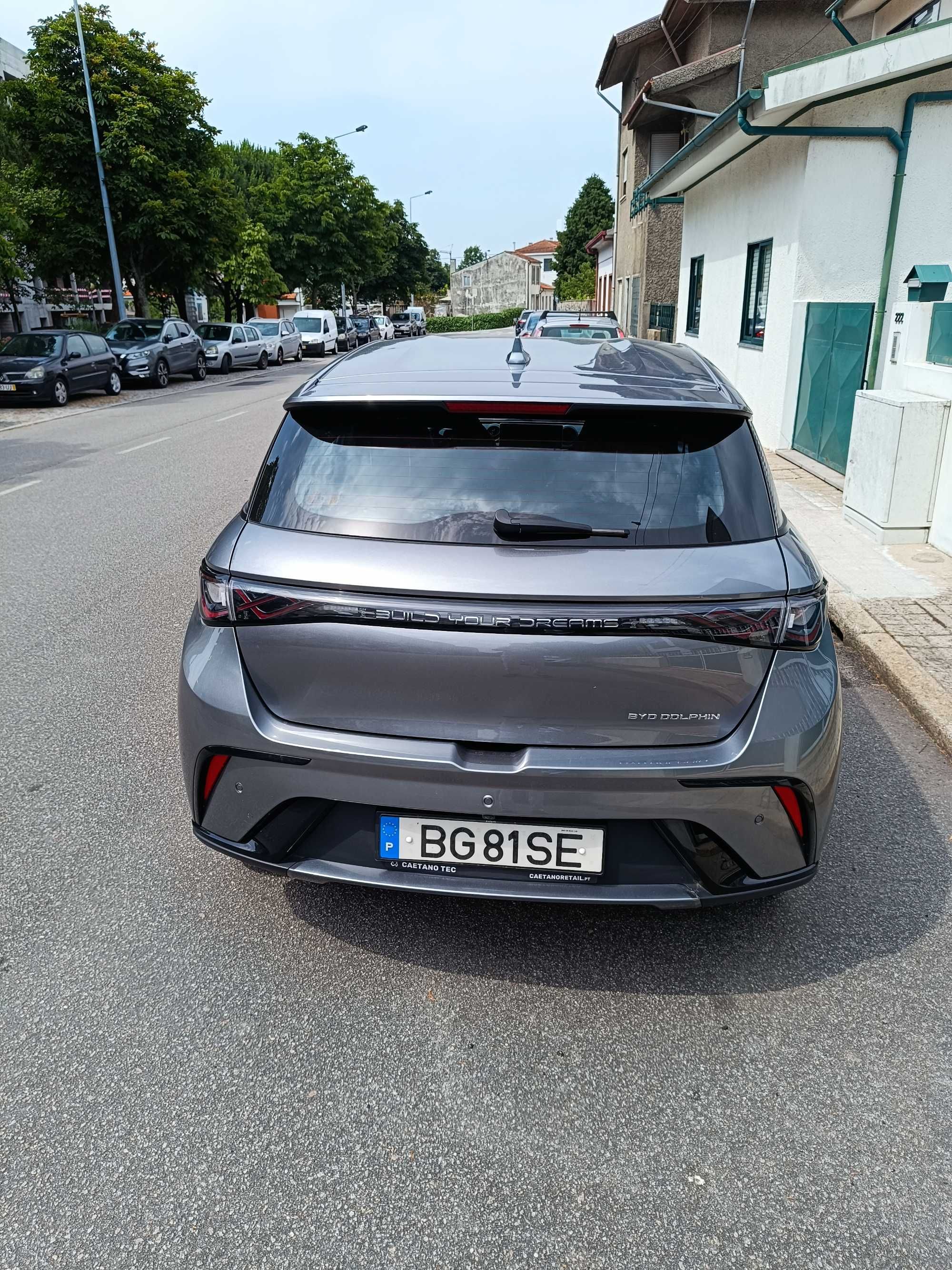 Byd como novo ainda nao eferuou 1 revisao
