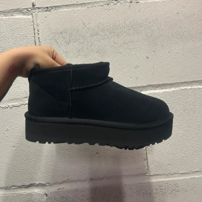 UGG czarne nowe classic mini cale czarne buty damskie na zimę ciepłe