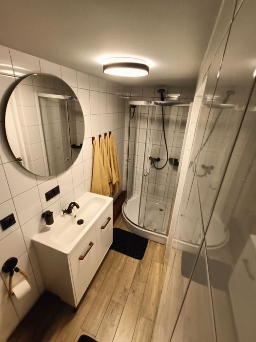 Apartament 3 pokojowy dla 5/6 osób w Centrum