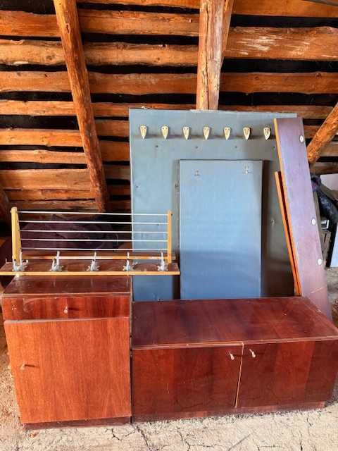 Меблі для навчання та коридорний гарнітур