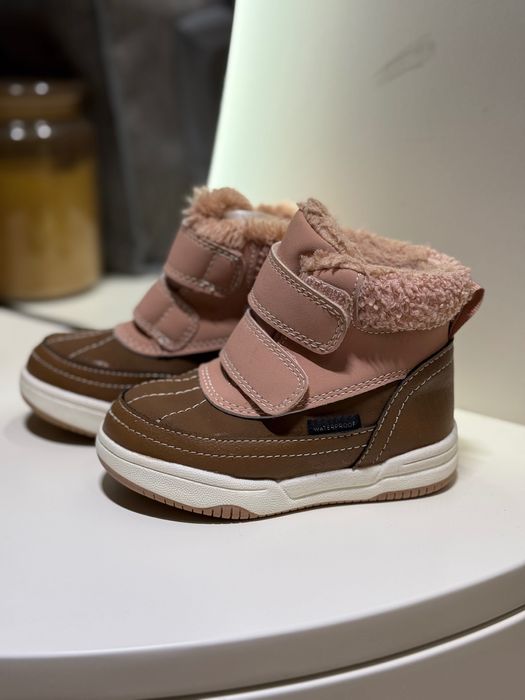 Теплі чобітки для дівчинки 22 р