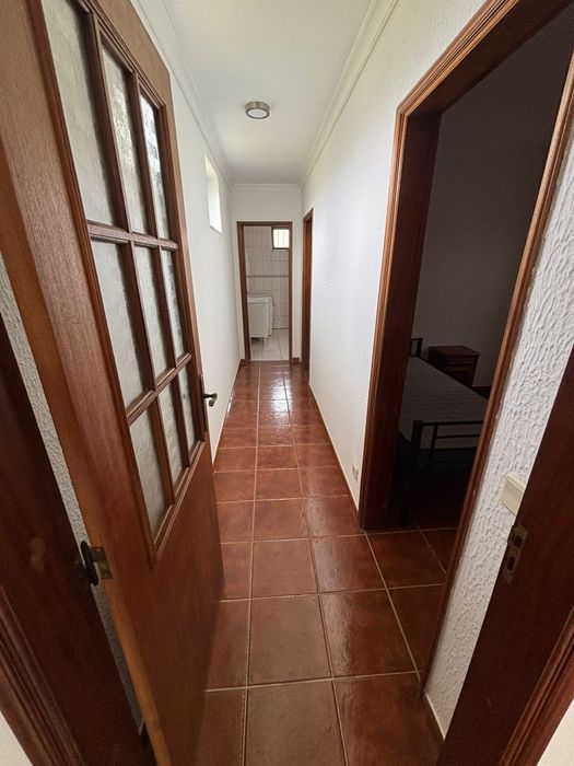 Alugo andar de moradia T3 Valdigem