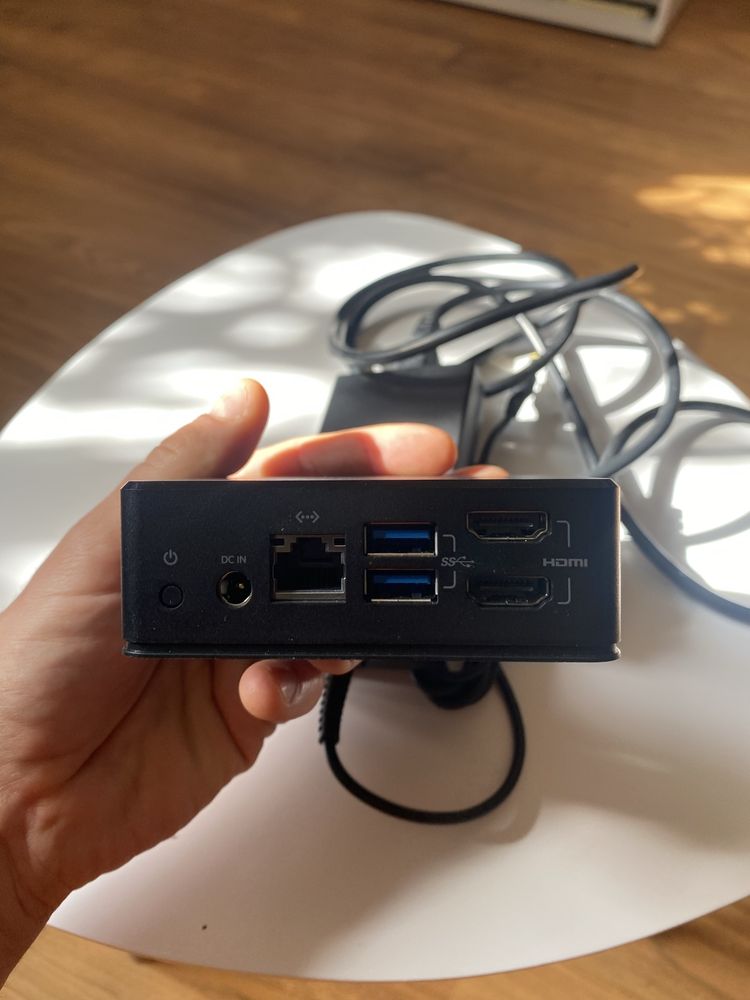 Belin Dual Display USB-C Dock