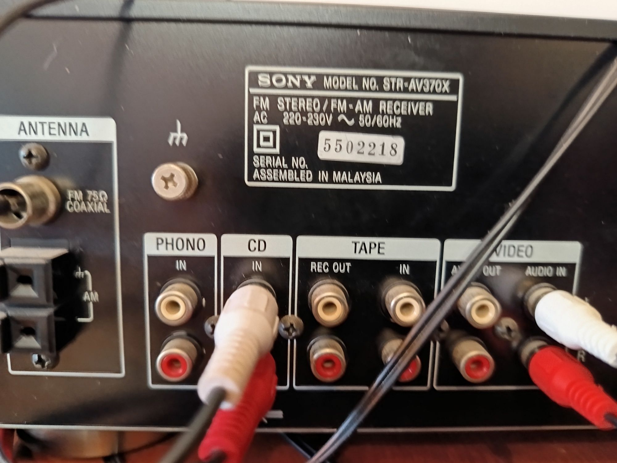 Amplituner SONY STR - AV 370  + Bluetooth