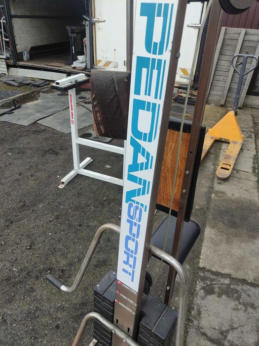 Atlas wielofunkcyjny butterfly motylek wyciskanie wyciąg itp stos 70kg