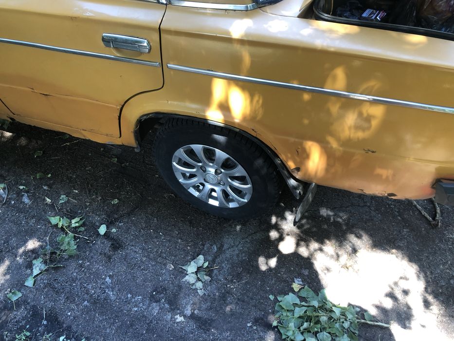 Диски ваз 4х98 на гарній зимовій гумі