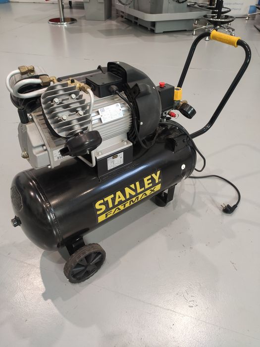 Kompresor olejowy Stanley FATMAX 50 l 10 bar