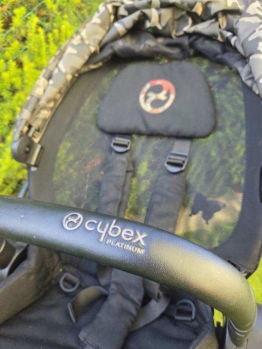 CYBEX Mios Butterfly spacerowy