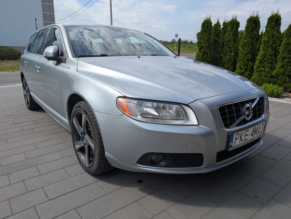 Volvo V70 VOLVO V70 2.0 163KM 2011