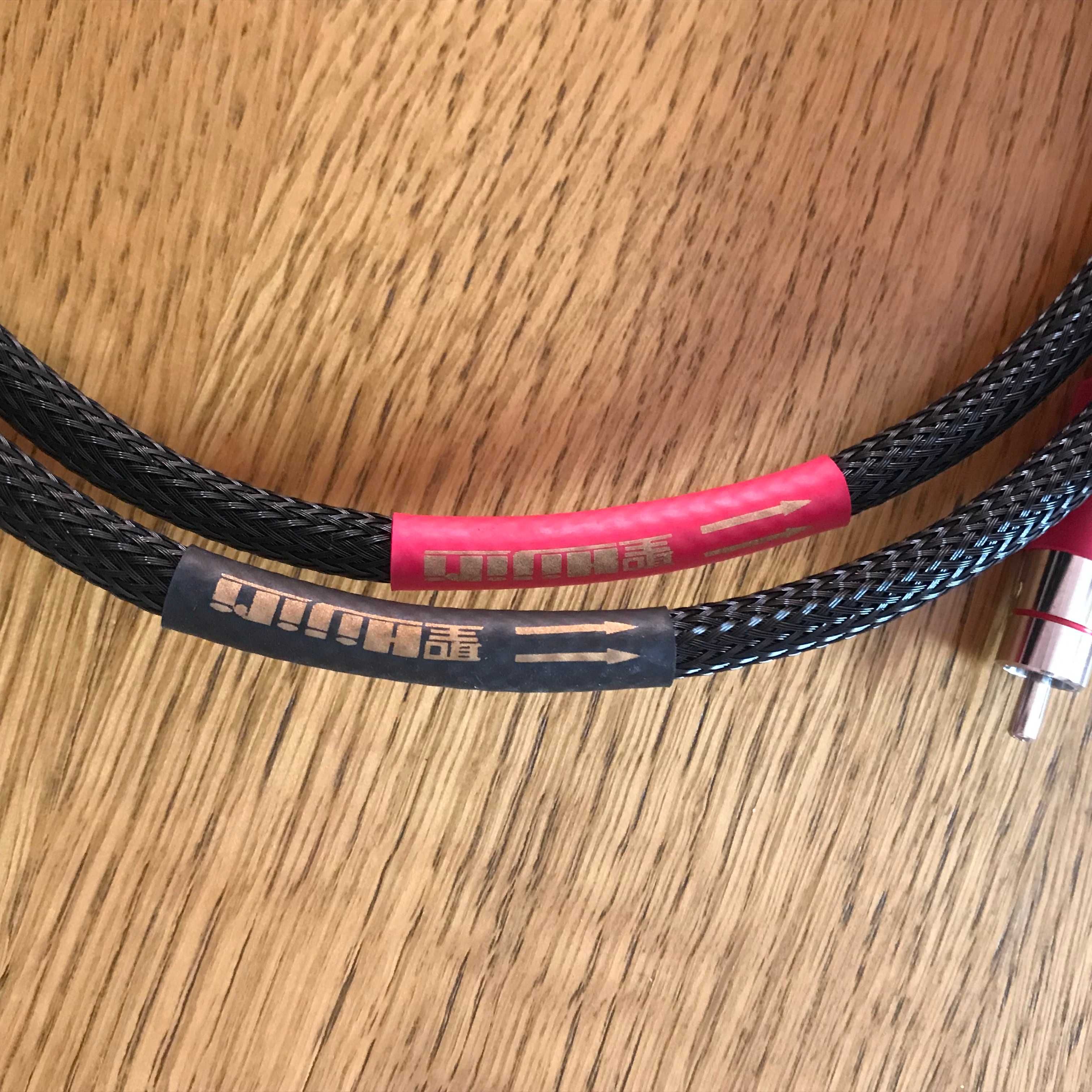 Hijiri HCI-R10 RCA interkonekt 1m Harmonix