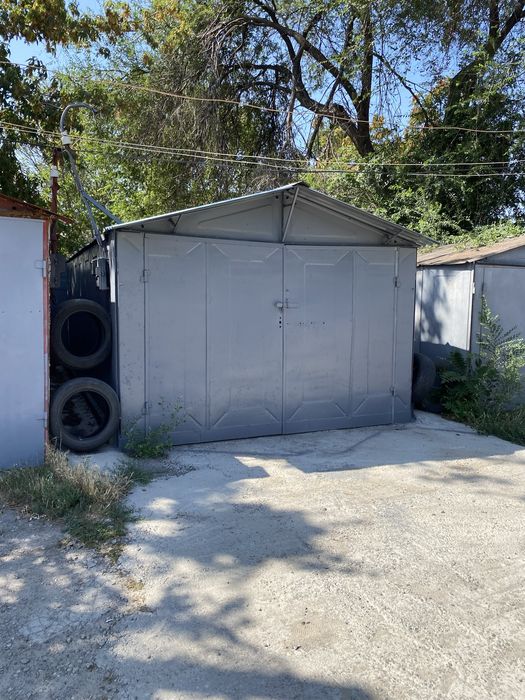 Продам гараж в кооперативе