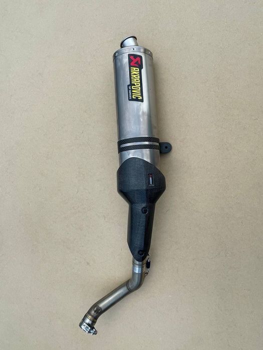 honda hornet 600 akrapovic