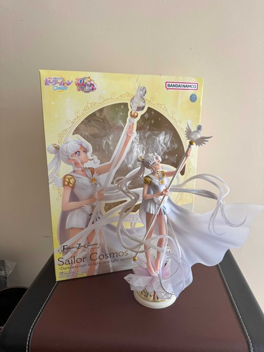 Figurart Sailor Moon - Cosmos