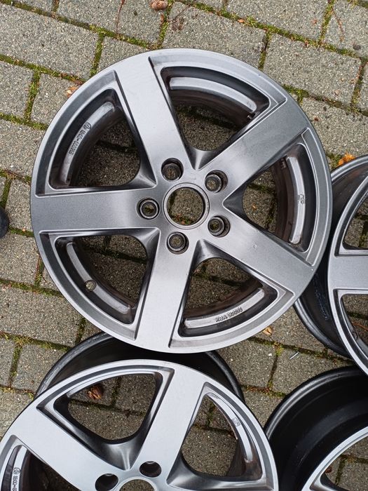 Felgi O.Z 16" 5x112 Audi,Volkswagen,seat,skoda