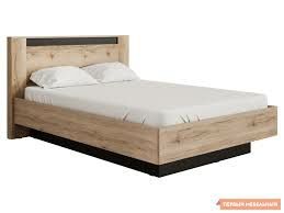 Ліжко двухспальне.