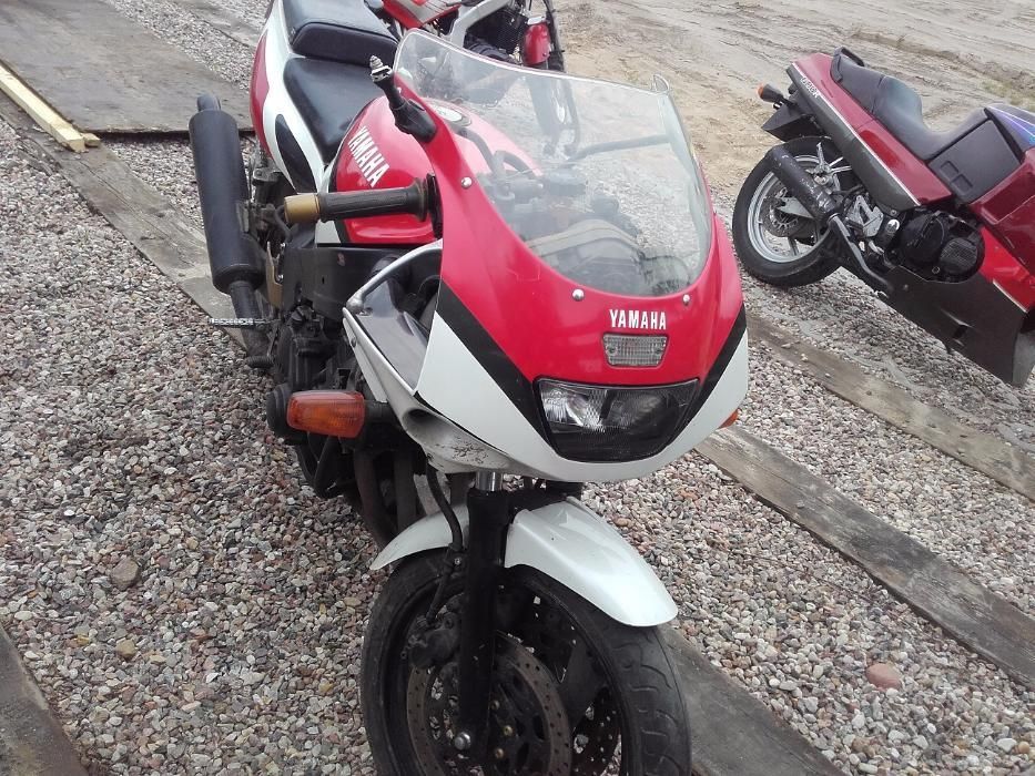 yamaha fzr600 fzr 600 silnik lagi gaźniki felga tarcze wahacz części