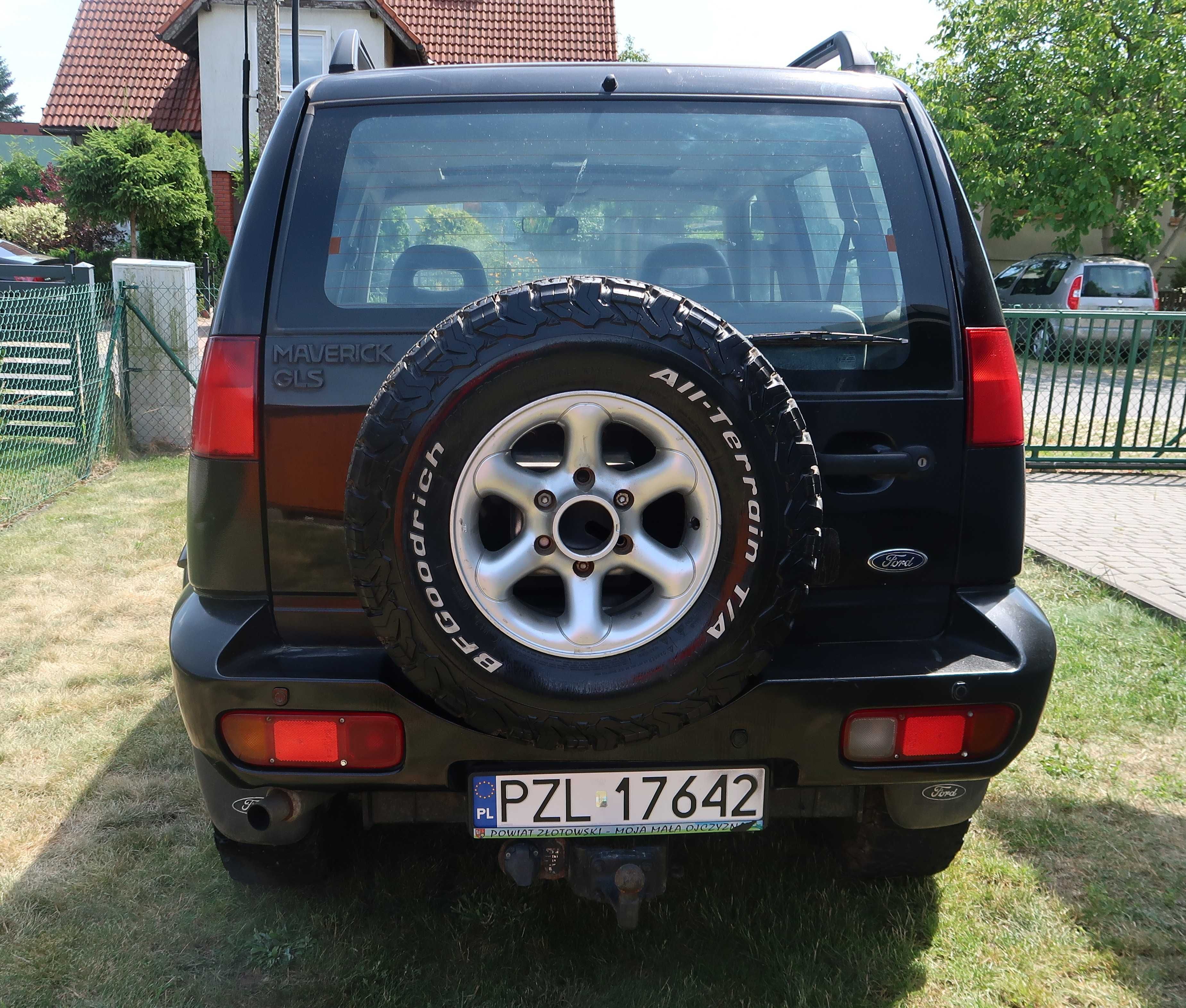 Ford Maverick (Nissan Terrano) 2.4  - stan bardzo dobry