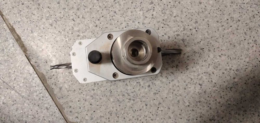 Głowica kątowa CNC