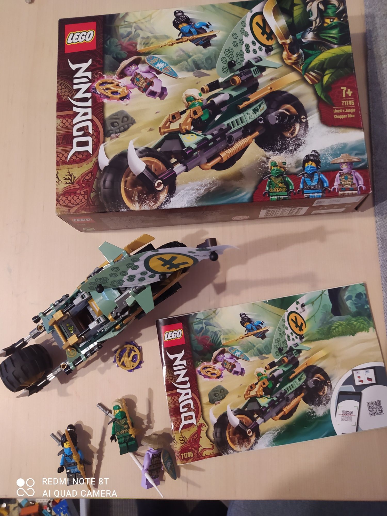 Lego ninjago 71754 dżunglowy chopper lloyda