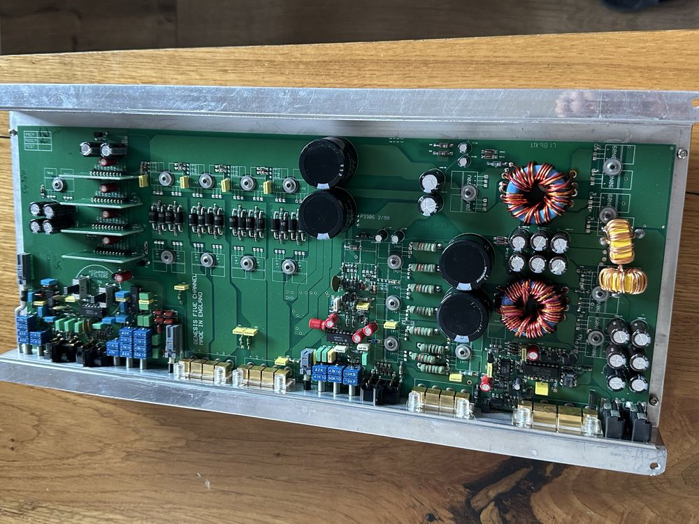 Wzmacniacz GENESIS  FIVE CHANNEL high end DLS A7
