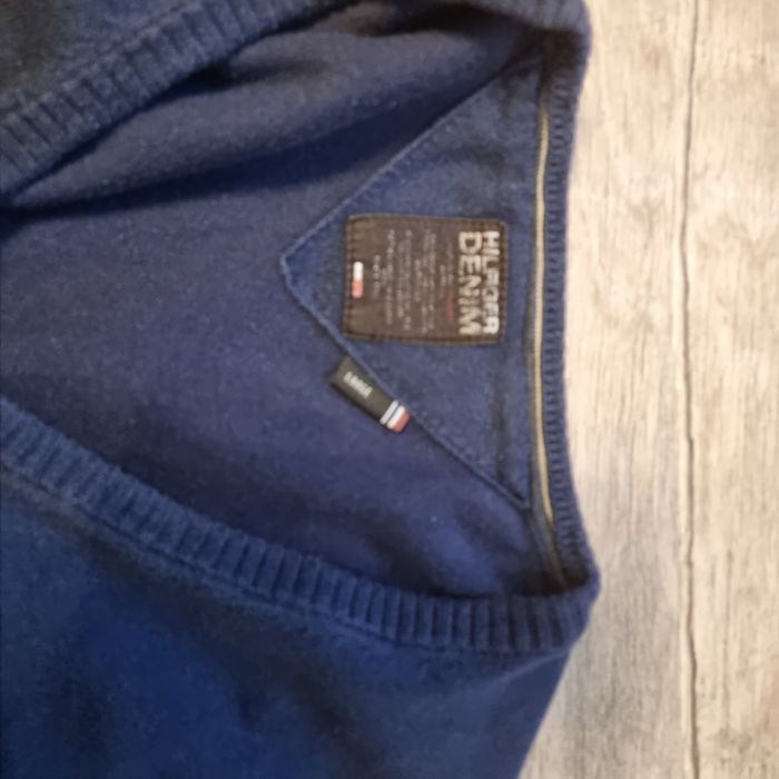 Sweter męski, dekolt w serek L