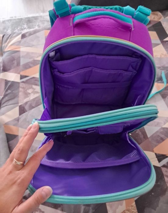 Портфель 《1 вересня》 для дівчинки