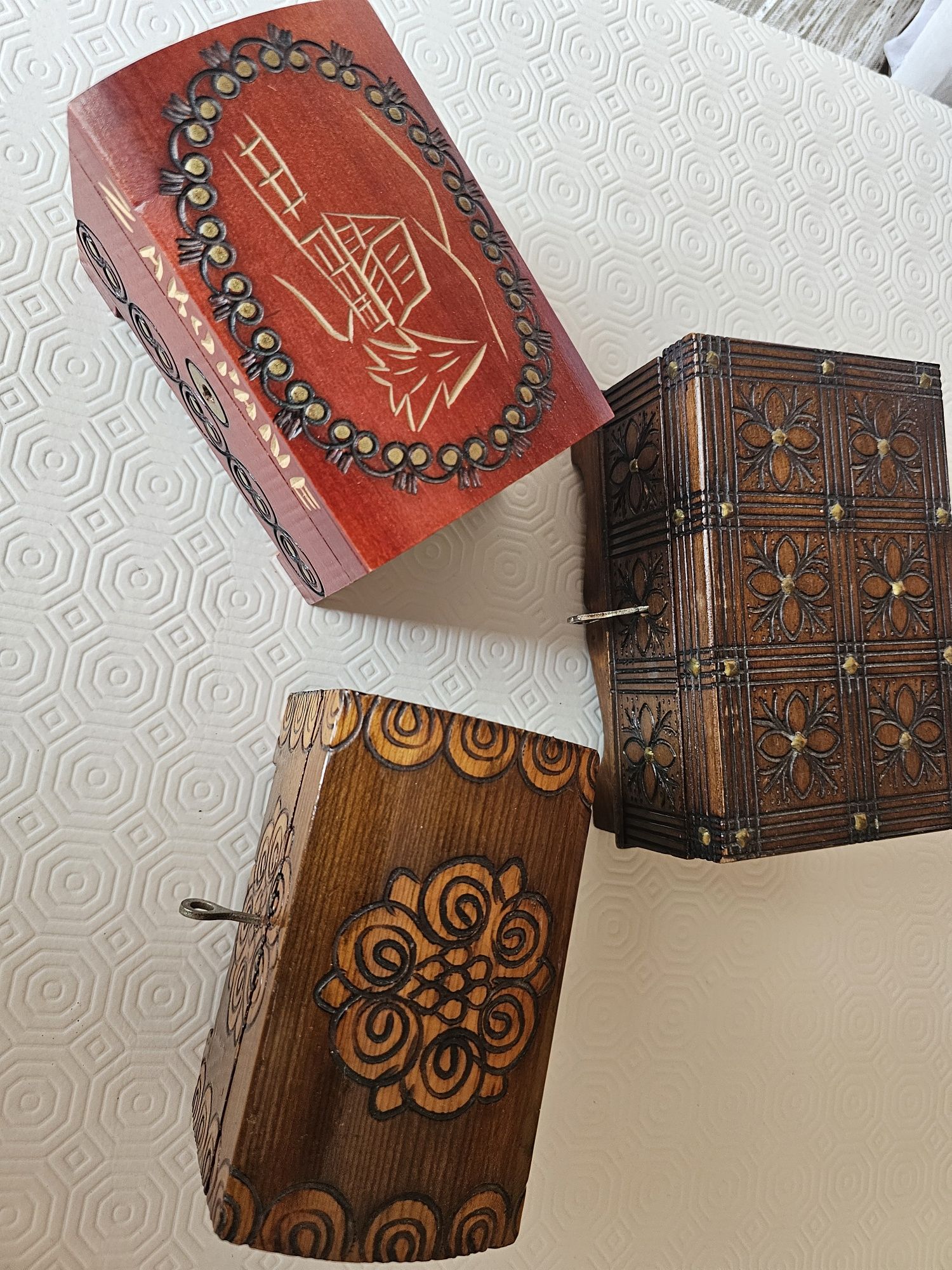 Sprzedam szkatulki drewniane szt.3