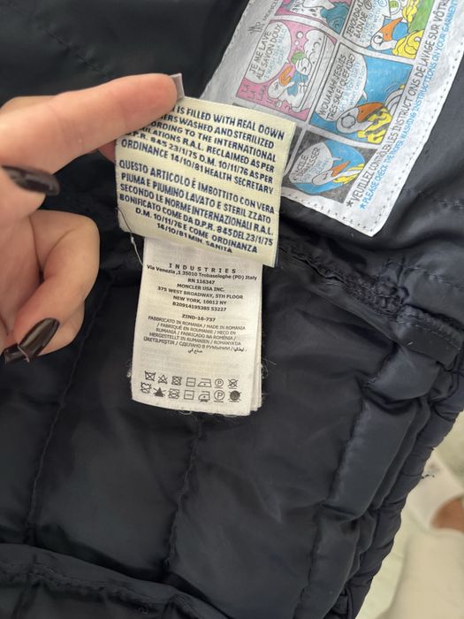 Пуховик Moncler