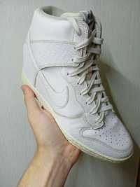 Nike Dunk Sky Hi