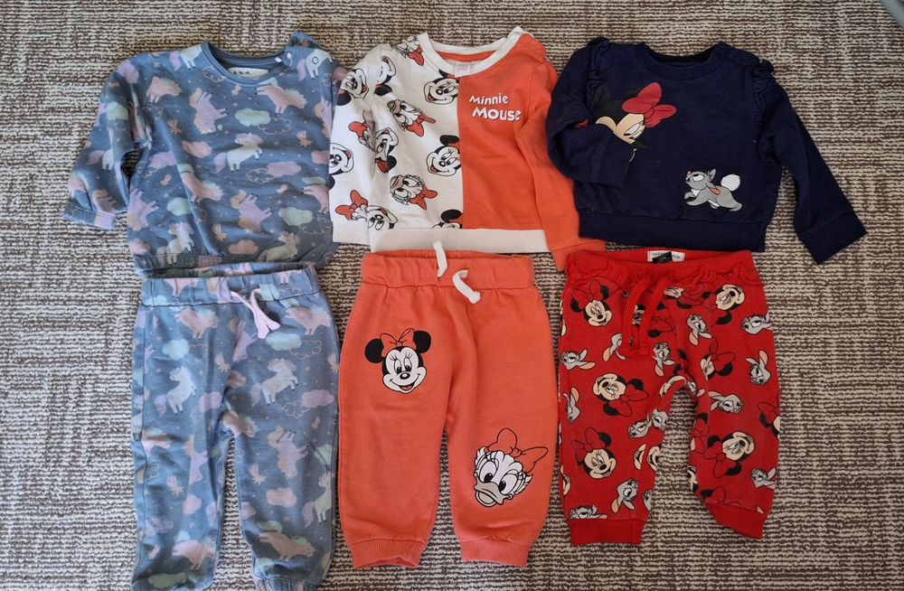 Paka ubrań dla dziewczynki rozmiar 74