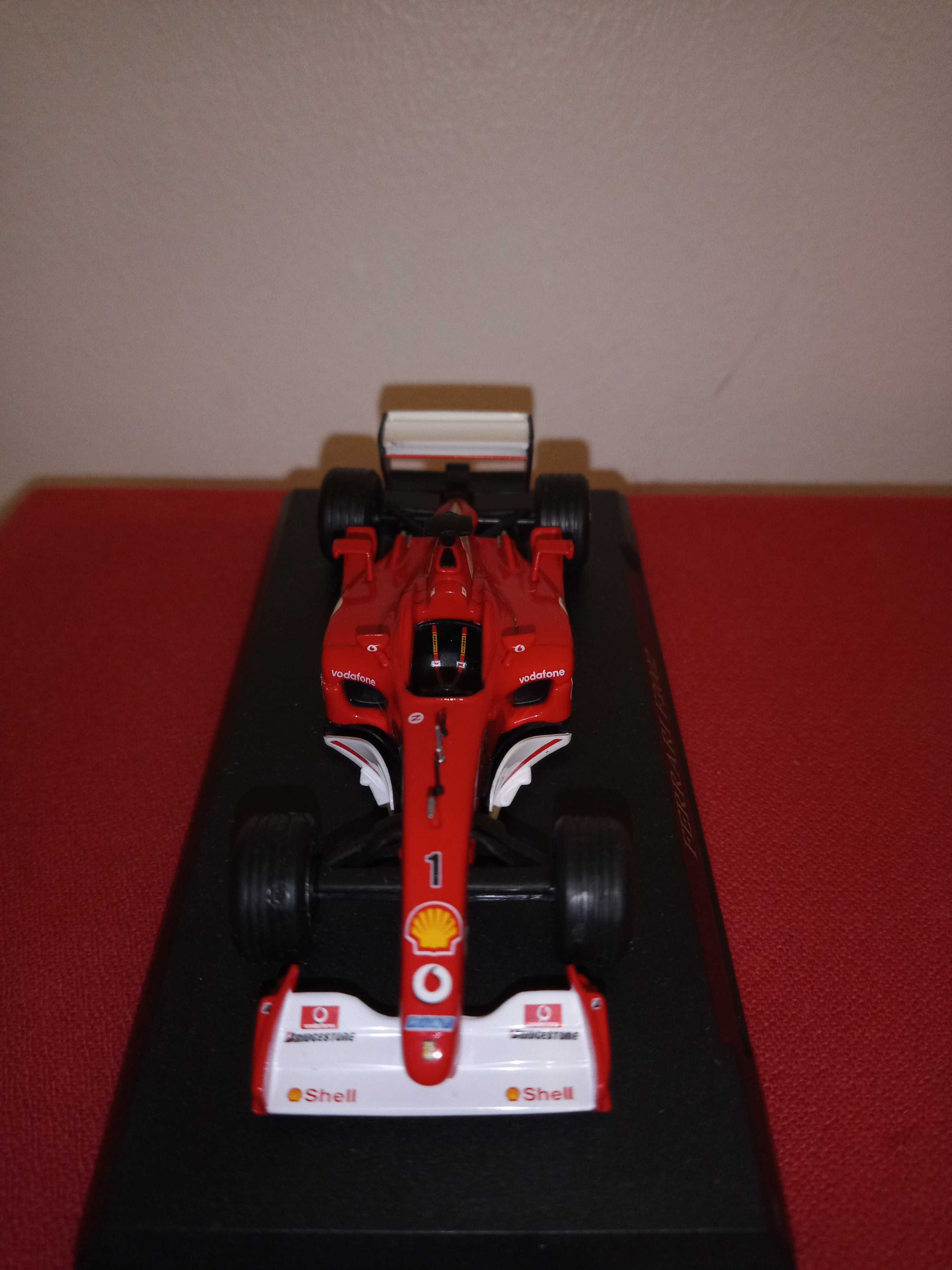 FERRARI F2002 World Champion F1 2002 #1 M. Schumacher - 1:43