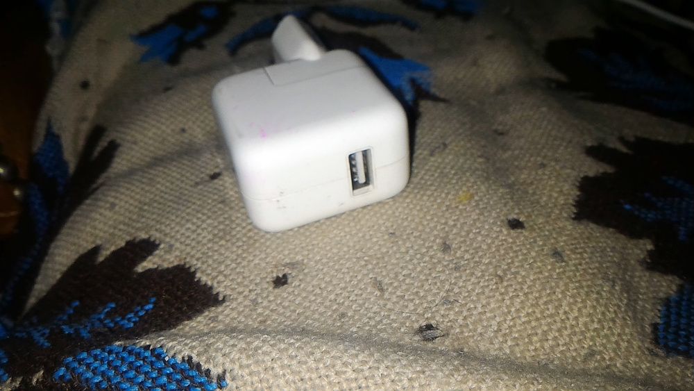 Adaptador de energia USB Apple A1205 para iPod e iPhone